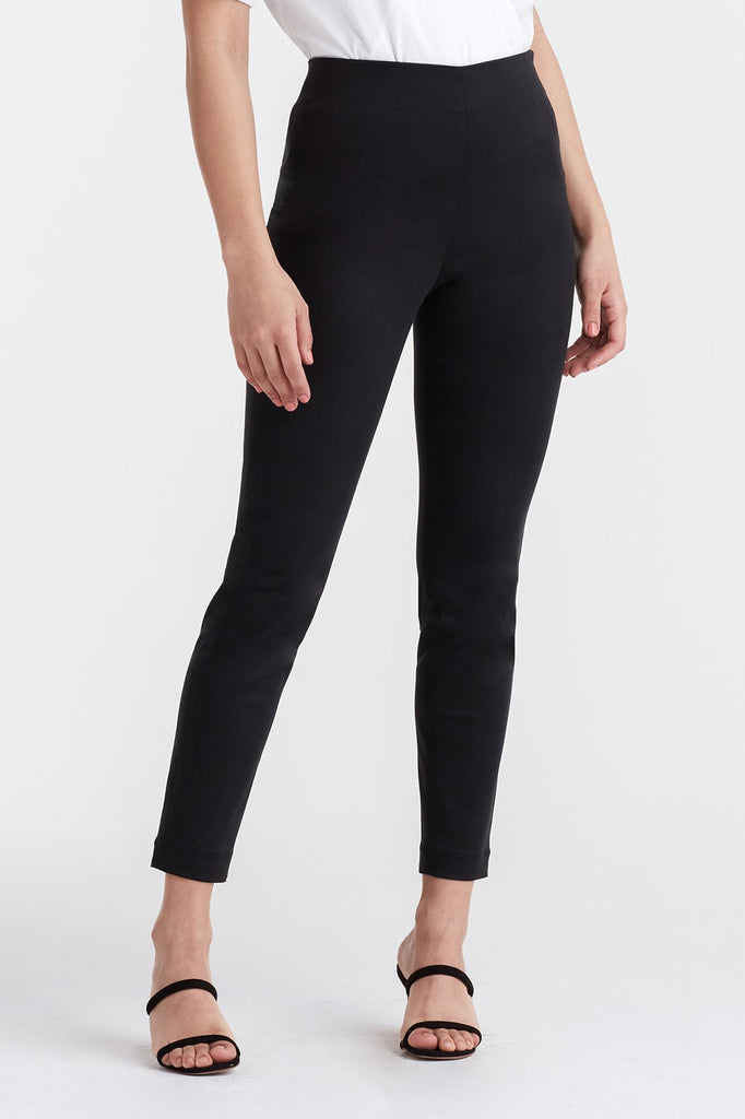 VETTA 0 / Washed Black The Slim Work Pant capsule wardrobe