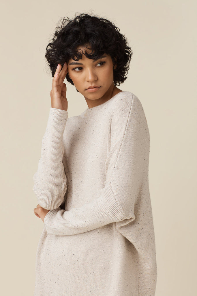 VETTA Apparel & Accessories The Oversized Sweater capsule wardrobe