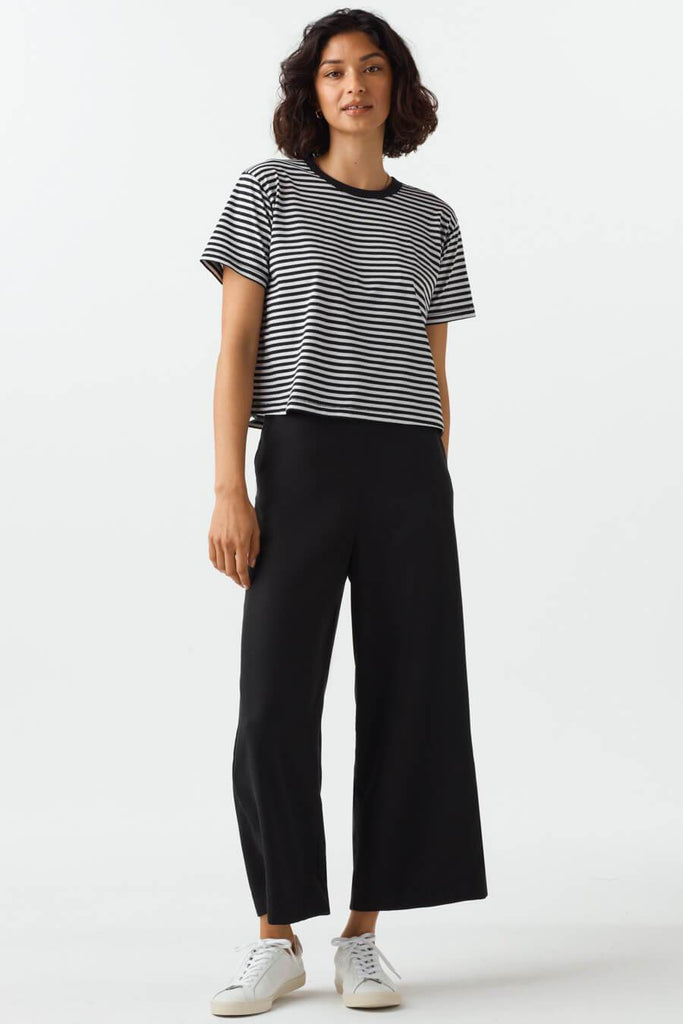 VETTA apparel The Boxy Cropped Tee capsule wardrobe