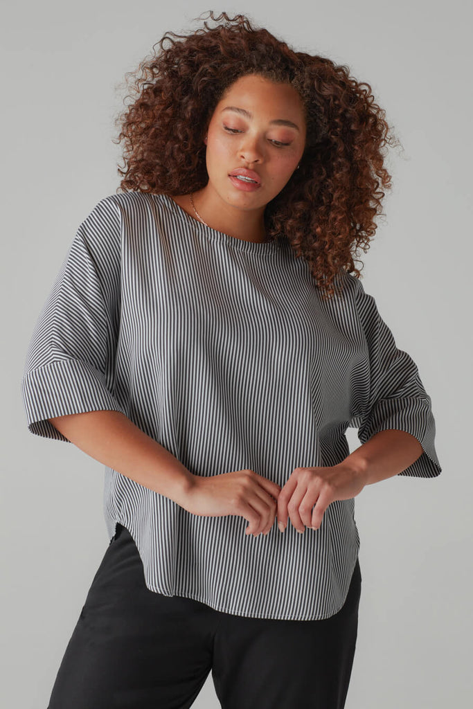 VETTA apparel The Boyfriend Shirt capsule wardrobe