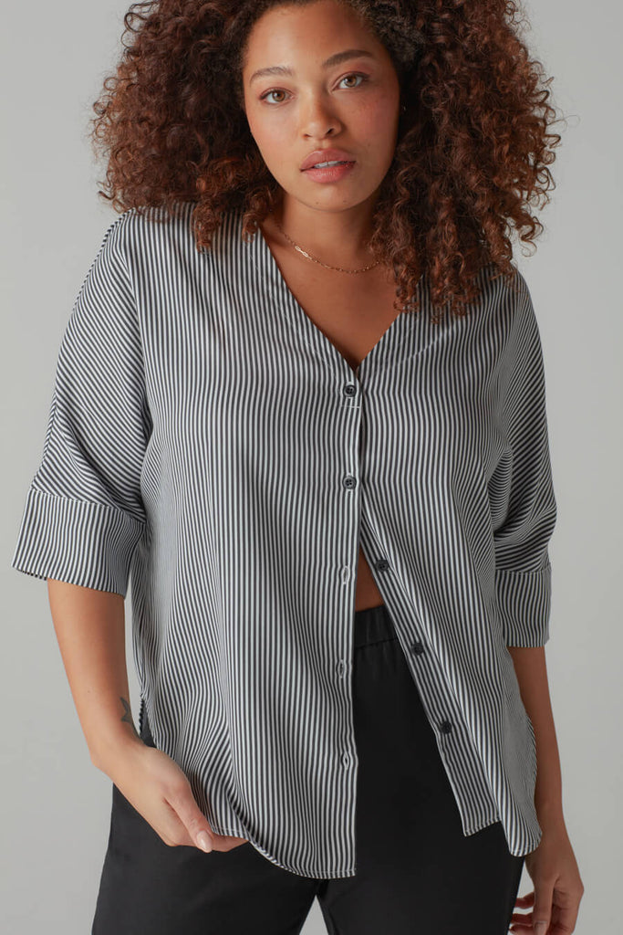 VETTA apparel The Boyfriend Shirt capsule wardrobe