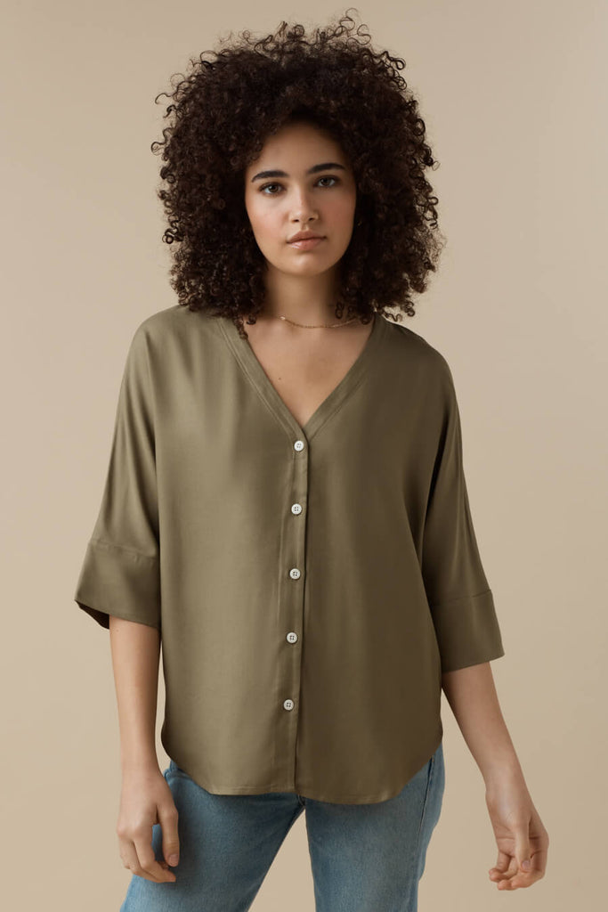 VETTA apparel The Boyfriend Shirt - Limited Edition capsule wardrobe