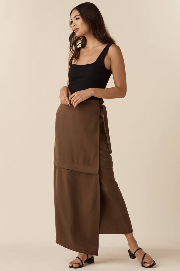 VETTA apparel The Convertible Wrap Midi Skirt capsule wardrobe