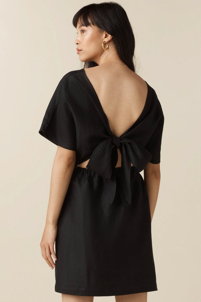 VETTA apparel The Convertible Wrap Mini Dress capsule wardrobe