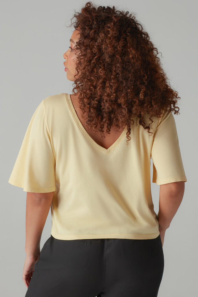 VETTA apparel The Cropped Flutter Tee capsule wardrobe