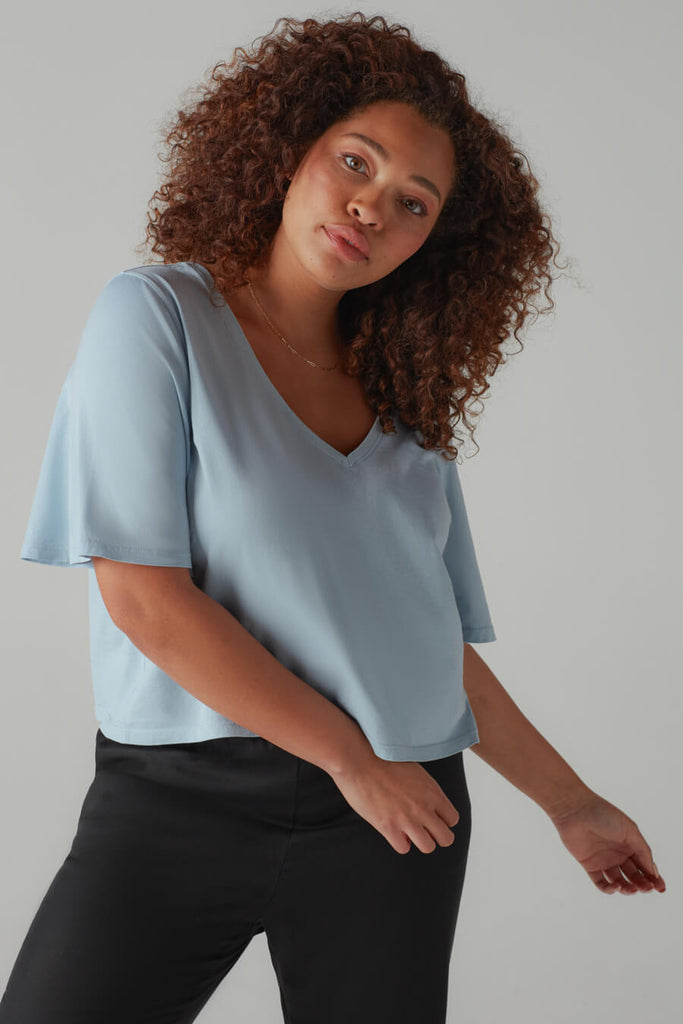 VETTA apparel The Cropped Flutter Tee capsule wardrobe