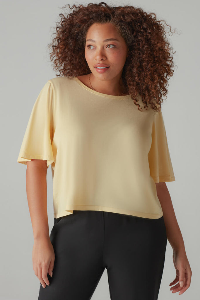 VETTA apparel The Cropped Flutter Tee capsule wardrobe