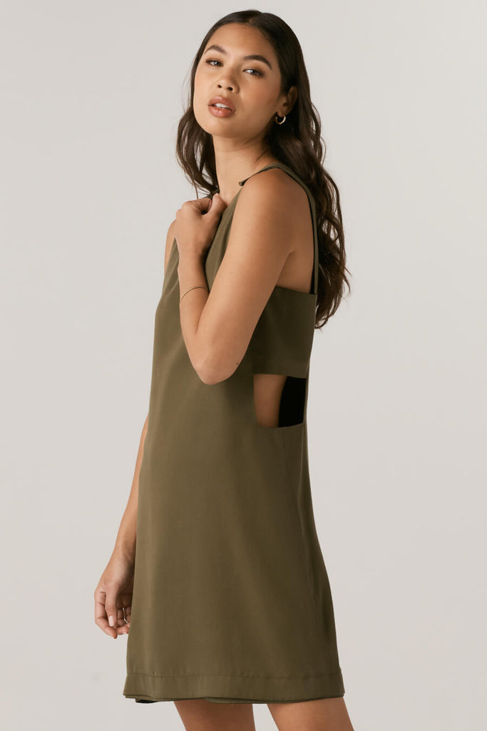 VETTA apparel The Cutout Jumper Dress capsule wardrobe