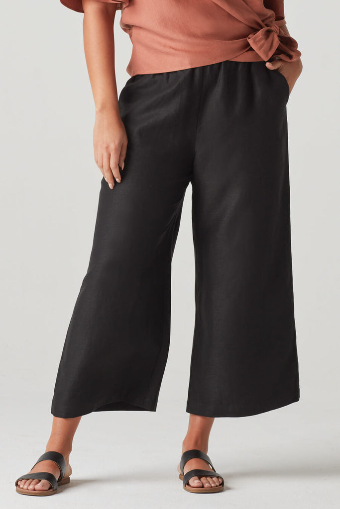 VETTA apparel The Elastic Waist Wide Leg Pant capsule wardrobe