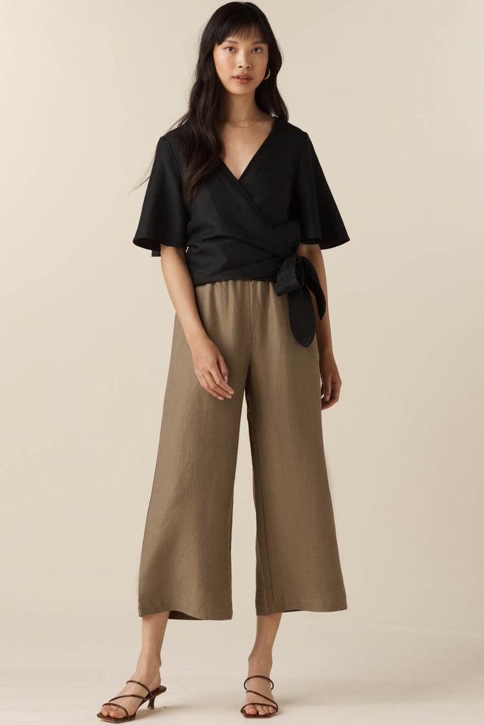 VETTA apparel The Elastic Waist Wide Leg Pant capsule wardrobe