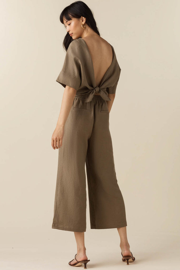 VETTA apparel The Elastic Waist Wide Leg Pant capsule wardrobe