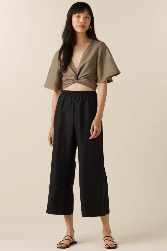 VETTA apparel The Elastic Waist Wide Leg Pant capsule wardrobe