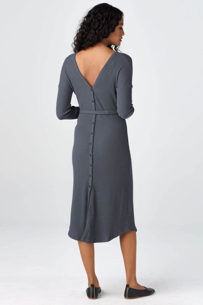 VETTA apparel The Long Cardigan capsule wardrobe