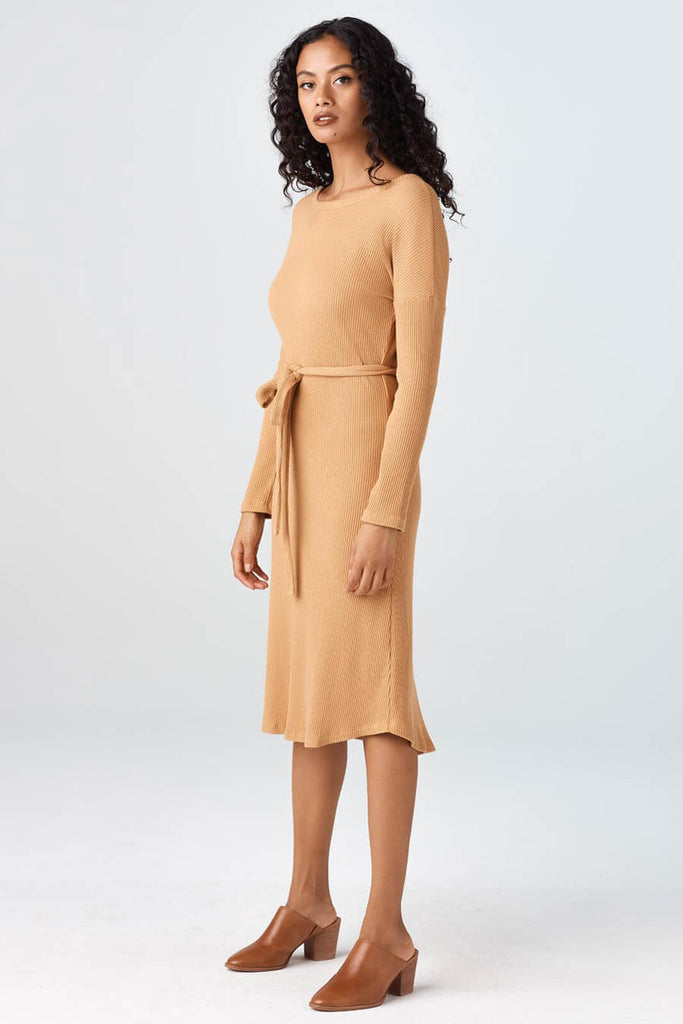VETTA apparel The Long Cardigan capsule wardrobe