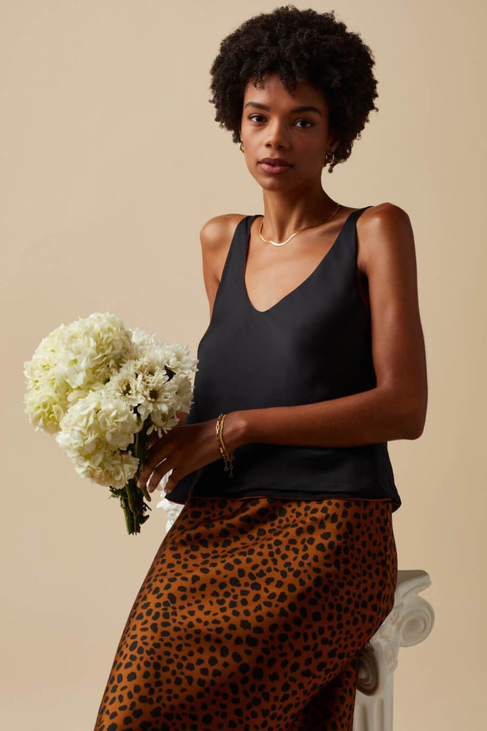VETTA apparel The Reversible Cropped Tank capsule wardrobe