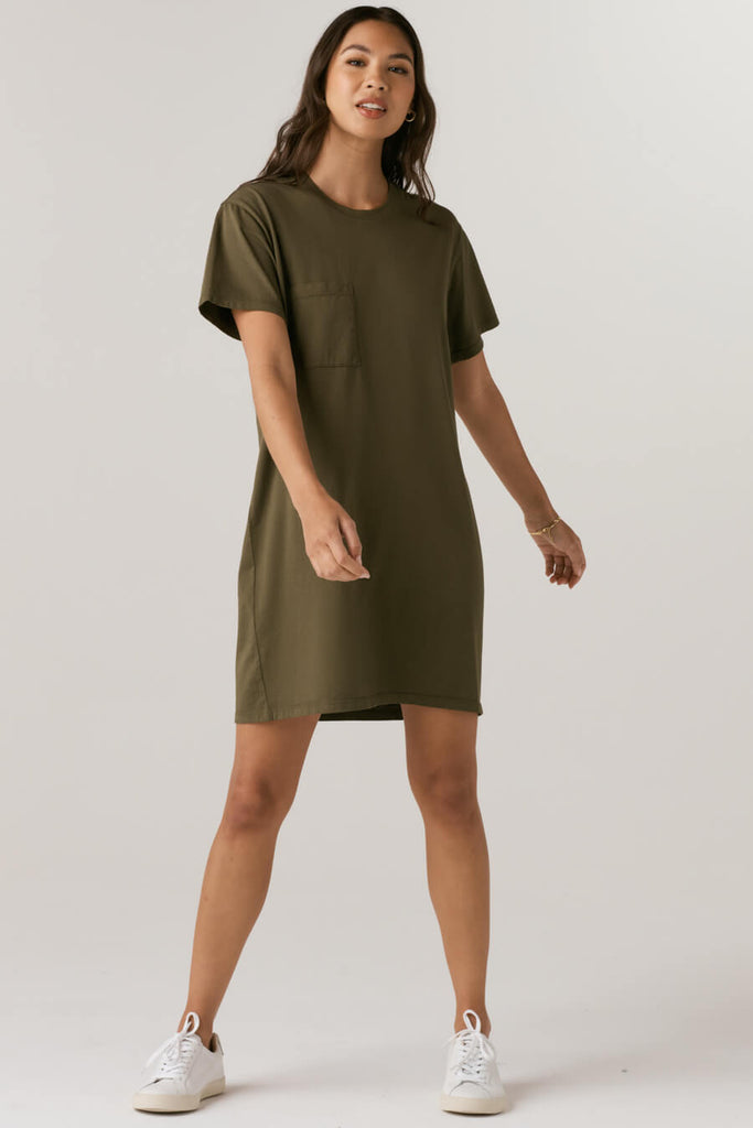 VETTA apparel The T-Shirt Dress capsule wardrobe