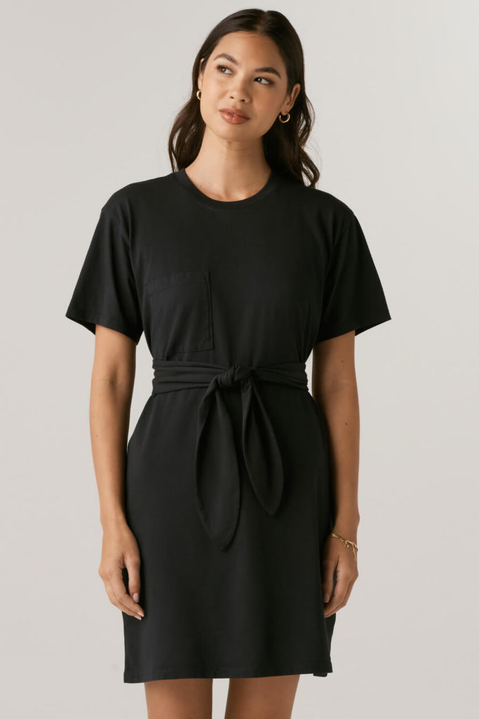 VETTA apparel The T-Shirt Dress capsule wardrobe