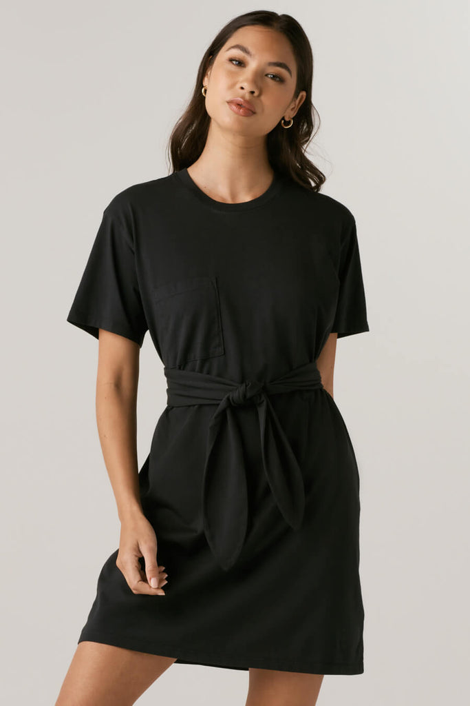 VETTA apparel The T-Shirt Dress capsule wardrobe