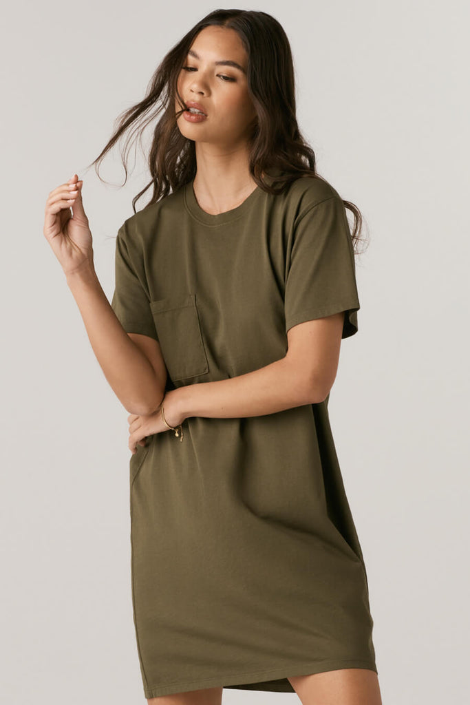 VETTA apparel The T-Shirt Dress capsule wardrobe