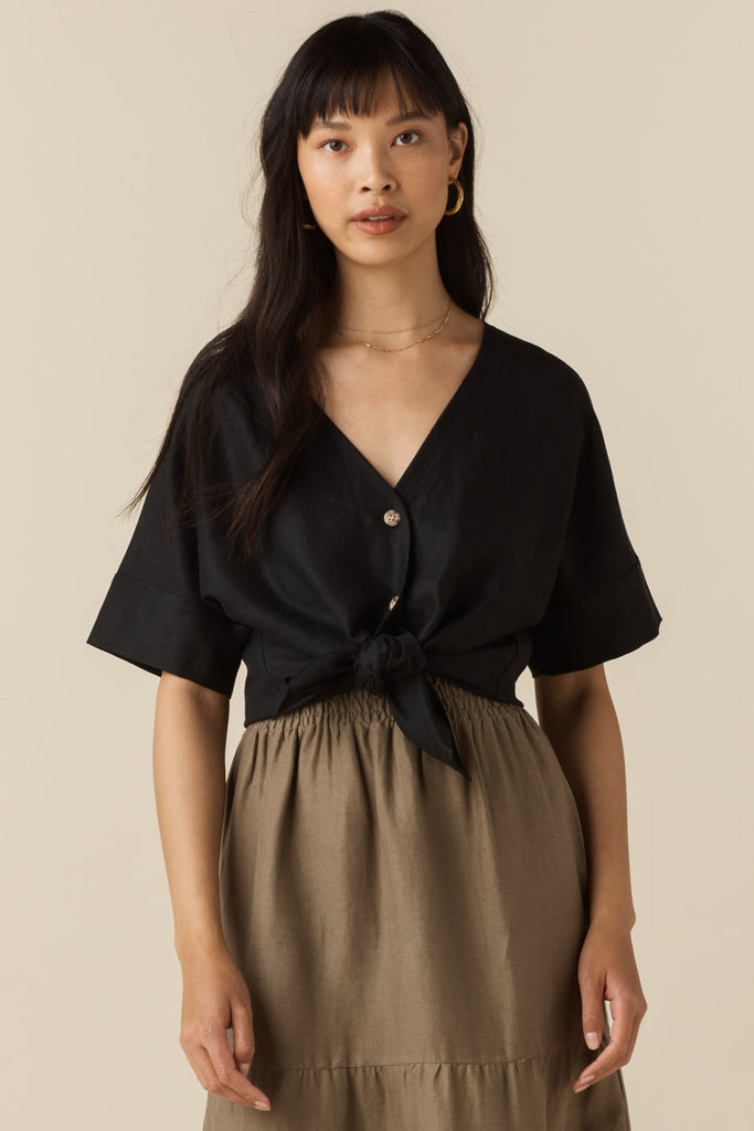 VETTA apparel The Textured Girlfriend Shirt capsule wardrobe