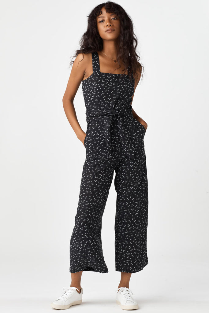 VETTA apparel The Two Piece Apron Jumpsuit capsule wardrobe