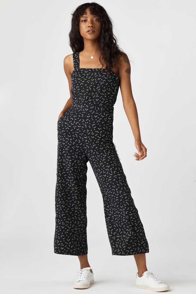 VETTA apparel The Two Piece Apron Jumpsuit capsule wardrobe