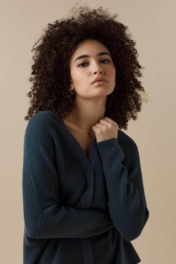 VETTA apparel The Waffle V-Neck Oversized Sweater capsule wardrobe