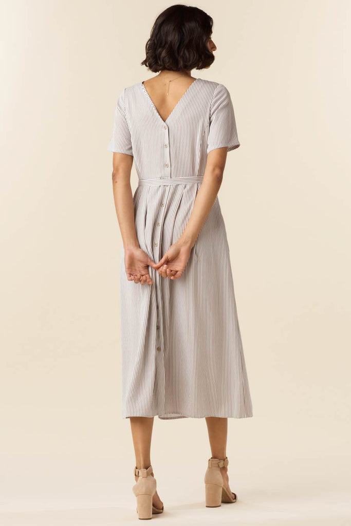 VETTA The Button Up Midi Dress capsule wardrobe