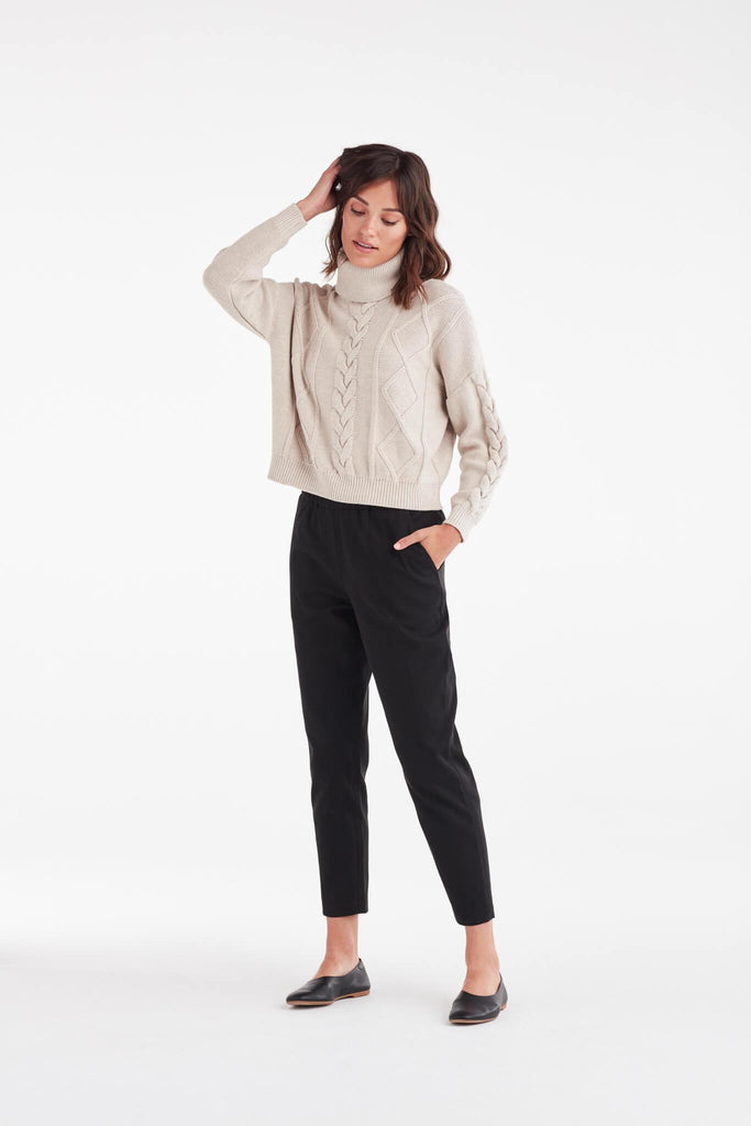 VETTA The Canvas Tapered Pant capsule wardrobe