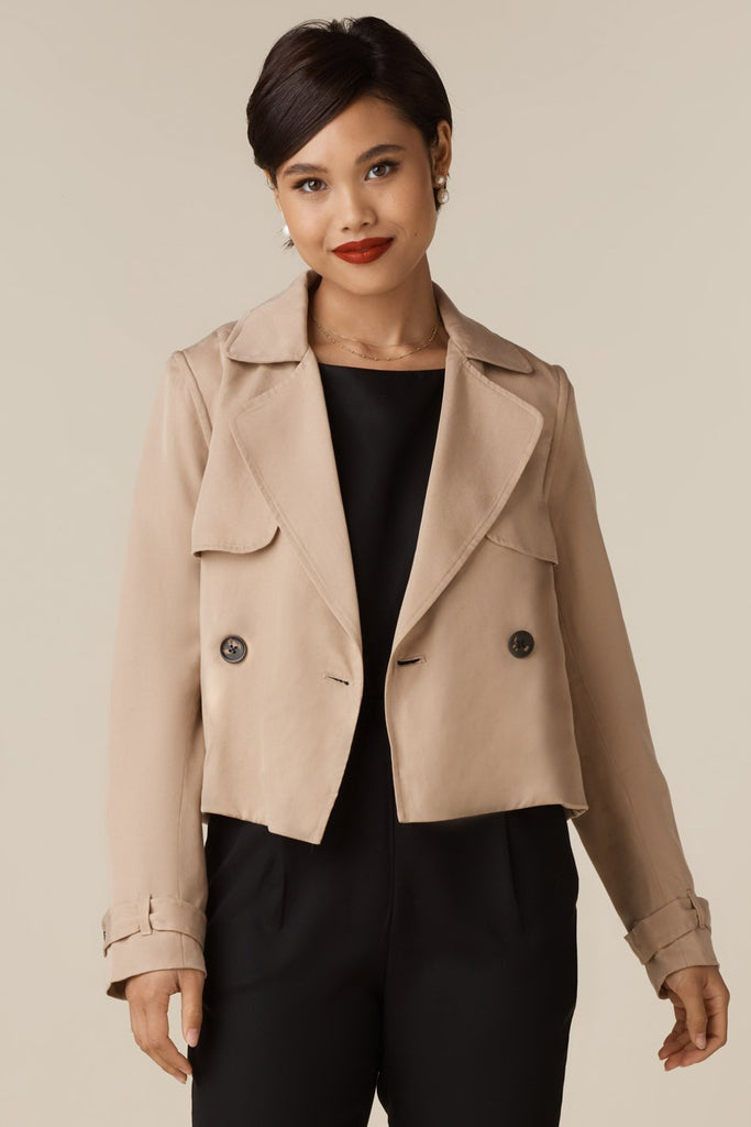 VETTA The Convertible Trench capsule wardrobe