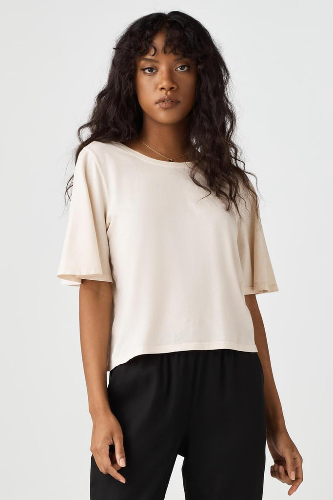 VETTA The Cropped Flutter Tee capsule wardrobe