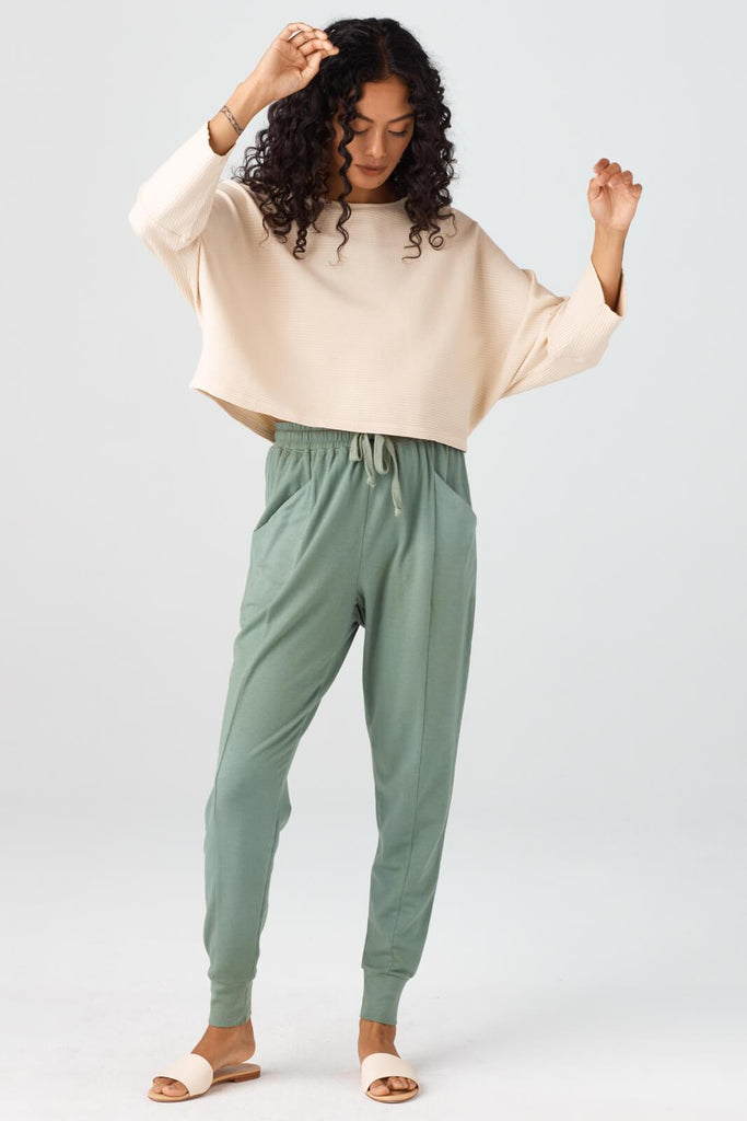 VETTA The High Waisted Jogger capsule wardrobe