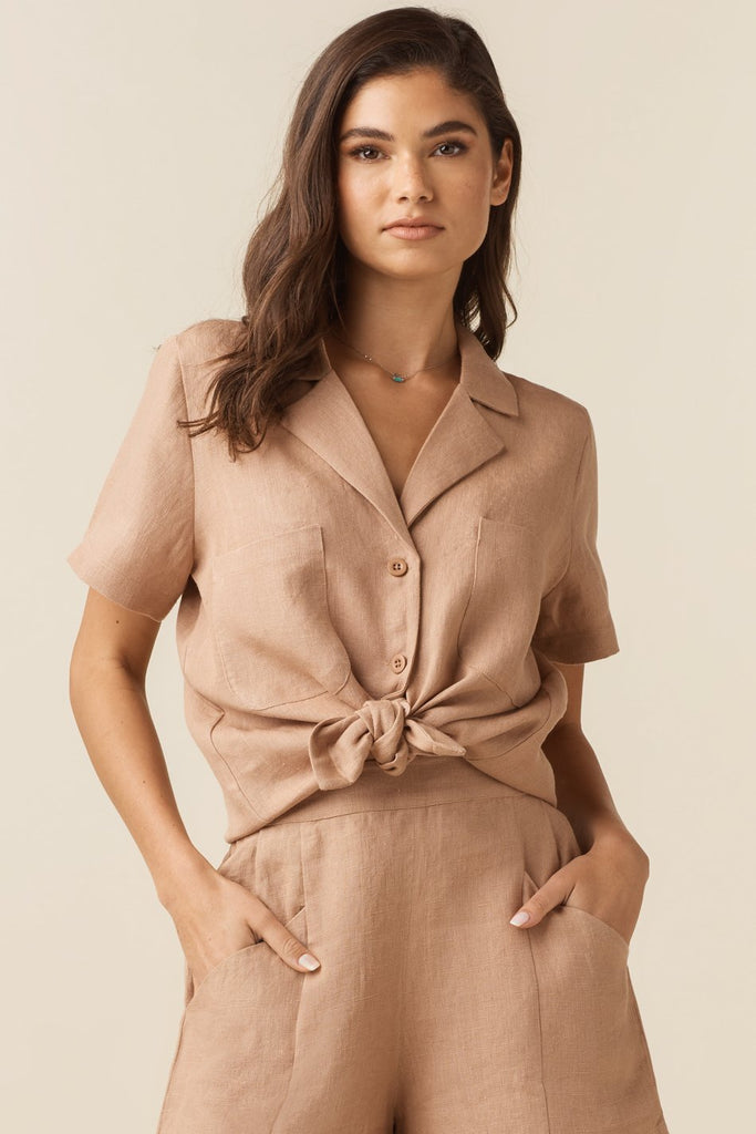 VETTA The Linen Collared Shirt capsule wardrobe