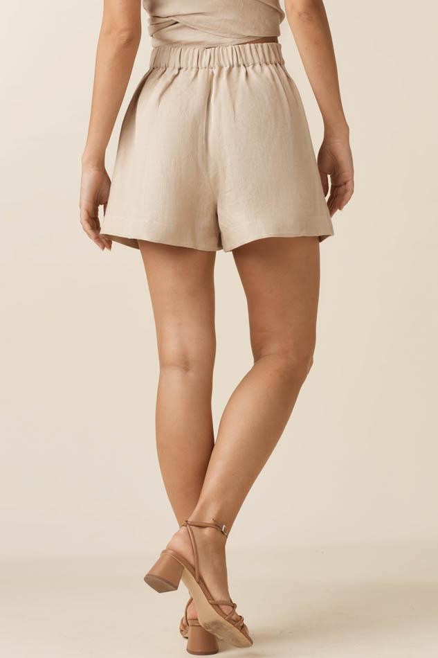 VETTA The Linen Short capsule wardrobe