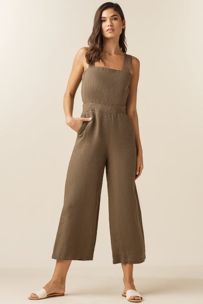 VETTA The Linen Two Piece Apron Jumpsuit capsule wardrobe