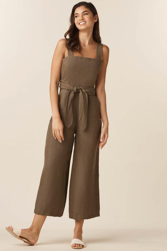 VETTA The Linen Two Piece Apron Jumpsuit capsule wardrobe