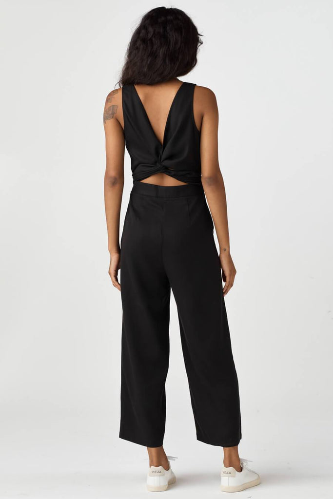 VETTA The Two Piece Apron Jumpsuit capsule wardrobe