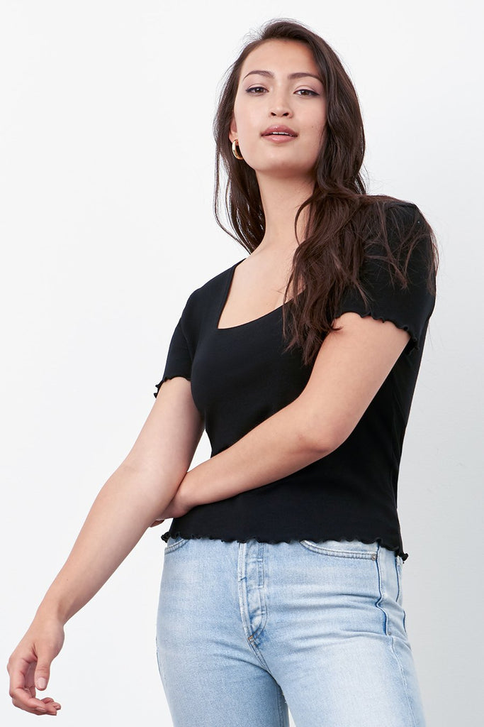 VETTA XS / Black The Ribbed Square Neck Tee capsule wardrobe