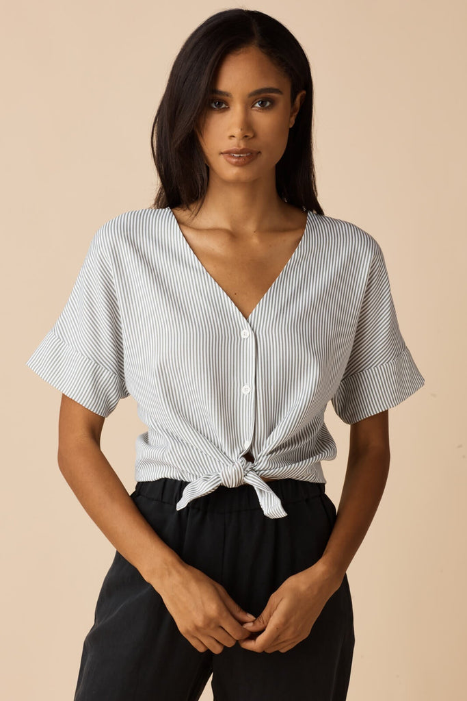VETTA XS / Gray Stripe The Girlfriend Shirt - Limited Edition capsule wardrobe