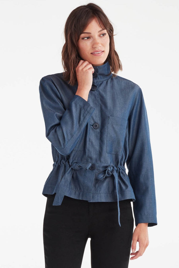 VETTA XS / Navy Chambray The Utility Jacket capsule wardrobe